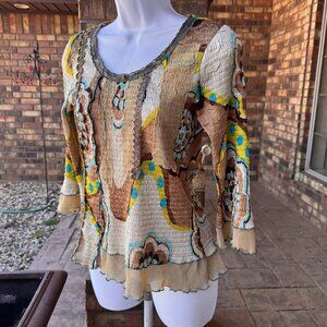 Alberto Makali crinkle top; size small